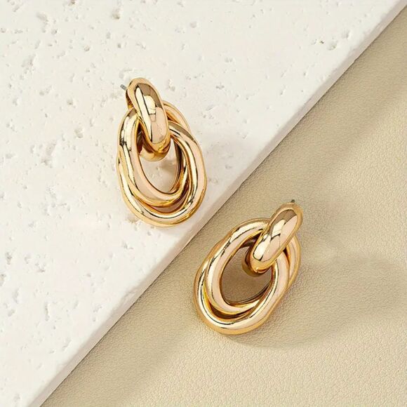 Wicked Silk Elegant Classy Chic Gold OR Silver Chain Linked Earrings - Picture 3 of 6